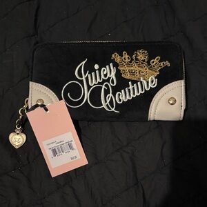 Juicy Couture Black and Cream Wallet with Gold Accents